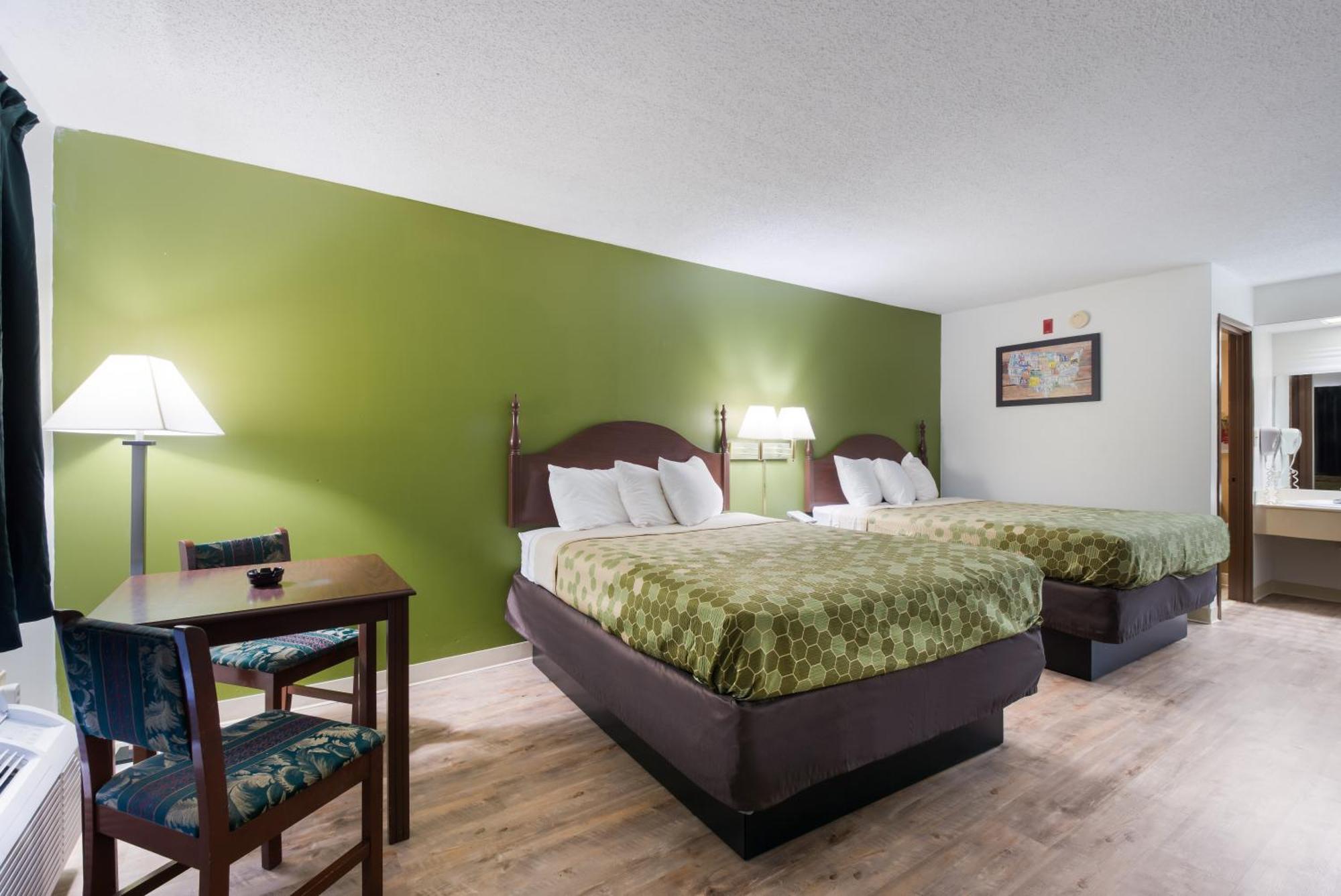 Econo Lodge Inn & Suites East Ноксвил Екстериор снимка