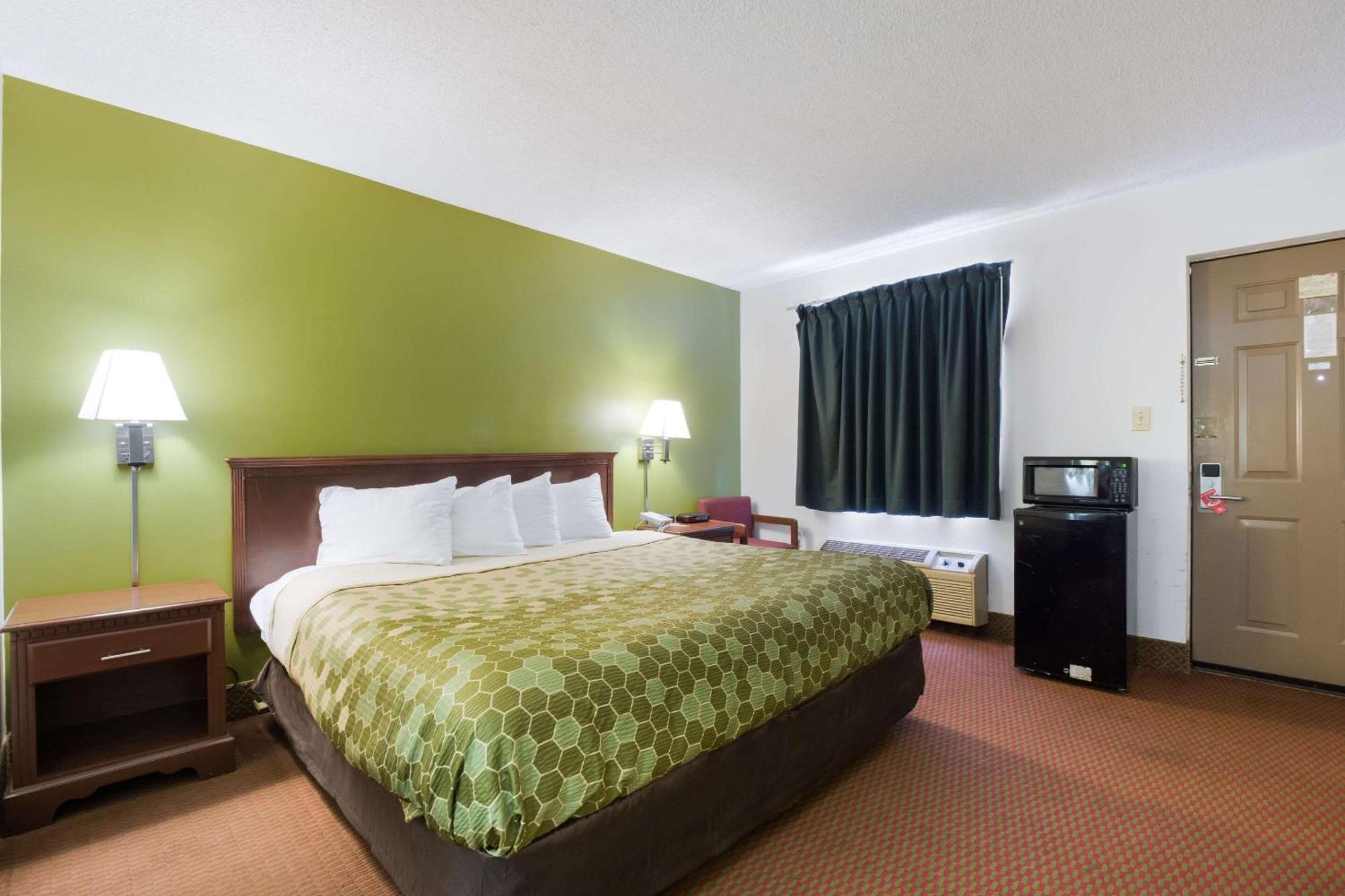 Econo Lodge Inn & Suites East Ноксвил Екстериор снимка
